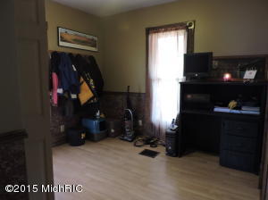 414 S Main St, Reading, MI 49274 photo 10