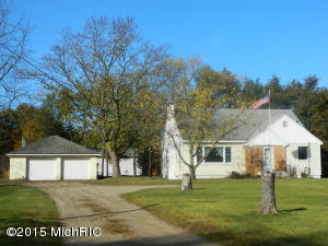 4250 22nd St, Dorr, MI 49323 photo 2