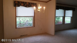 581 S Johnson St, White Cloud, MI 49349 photo 6
