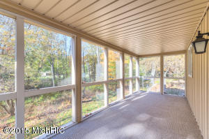 2485 Gee Dr, Lowell, MI 49331 photo 16