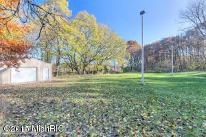 2485 Gee Dr, Lowell, MI 49331 photo 8