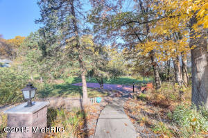 2485 Gee Dr, Lowell, MI 49331 photo 6