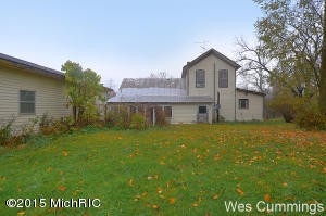 5577 Bartonville Rd, Belding, MI 48809 photo 2