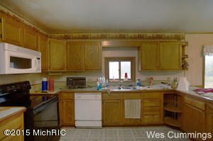 5577 Bartonville Rd, Belding, MI 48809 photo 8