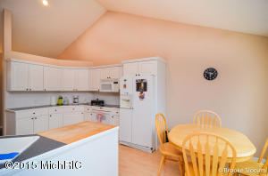 261 W Sisson Rd, Freeport, MI 49325 photo 7
