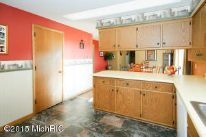 26123 Simpson Rd, Mendon, MI 49072 photo 10