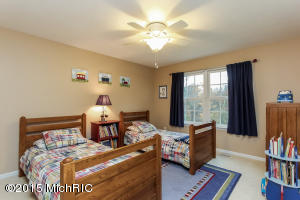 8531 Longleaf Dr SE, Ada, MI 49301 photo 25