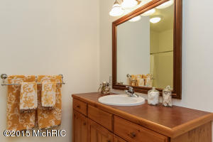 8531 Longleaf Dr SE, Ada, MI 49301 photo 32