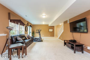 8531 Longleaf Dr SE, Ada, MI 49301 photo 28