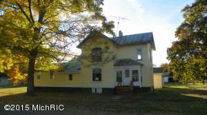 387 N Maple St, Marcellus, MI 49067 photo 1