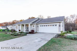 3846 Hidden Forest Dr, Dorr, MI 49323 photo 7