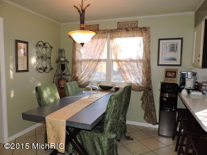 119 Canal St, Colon, MI 49040 photo 5
