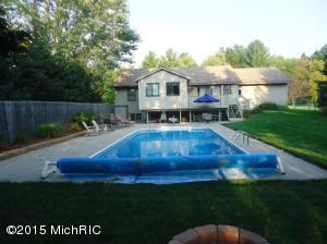 6969 Eric Ave, Jenison, MI 49428 photo 2