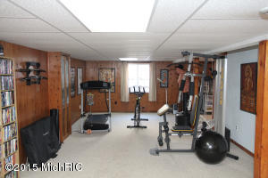 673 E Cass St, Schoolcraft, MI 49087 photo 10