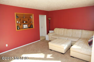 673 E Cass St, Schoolcraft, MI 49087 photo 5