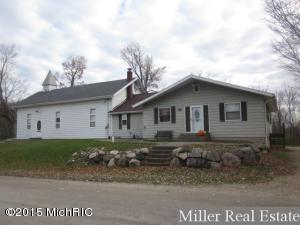 4010 E Lacey Rd, Bellevue, MI 49021 photo 1