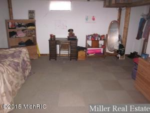 4010 E Lacey Rd, Bellevue, MI 49021 photo 17