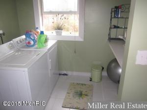 4010 E Lacey Rd, Bellevue, MI 49021 photo 8