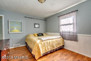 1034 Lowe Dr, Marshall, MI 49068 photo 12