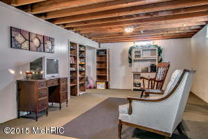 1034 Lowe Dr, Marshall, MI 49068 photo 18