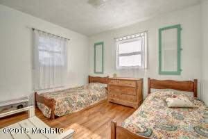1034 Lowe Dr, Marshall, MI 49068 photo 16