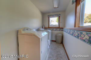 6892 Eric Ave, Jenison, MI 49428 photo 27