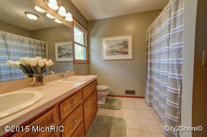 6892 Eric Ave, Jenison, MI 49428 photo 39