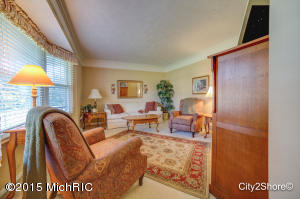 6892 Eric Ave, Jenison, MI 49428 photo 4