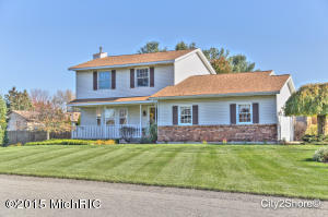 6892 Eric Ave, Jenison, MI 49428 photo 2