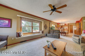 6892 Eric Ave, Jenison, MI 49428 photo 12