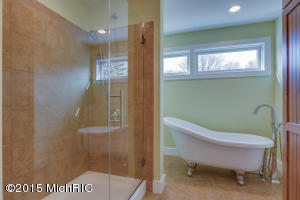 13751 Tamara Ln, Harbert, MI 49115 photo 35