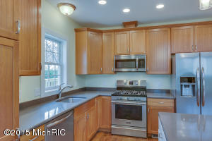 13751 Tamara Ln, Harbert, MI 49115 photo 16