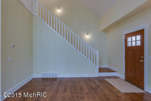 13751 Tamara Ln, Harbert, MI 49115 photo 9