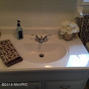 344 N Mulberry St, Marshall, MI 49068 photo 26