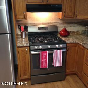 344 N Mulberry St, Marshall, MI 49068 photo 19