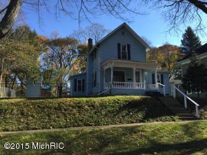 344 N Mulberry St, Marshall, MI 49068 photo 1