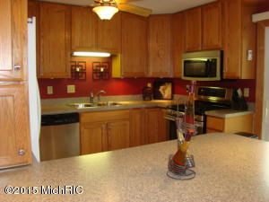 411 Allen Rd, Marshall, MI 49068 photo 4