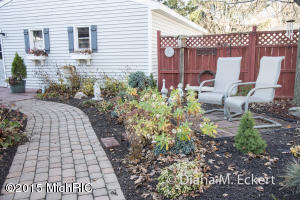 314 Pine St, Belding, MI 48809 photo 7