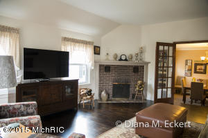 314 Pine St, Belding, MI 48809 photo 18