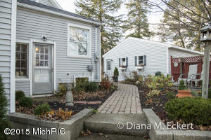 314 Pine St, Belding, MI 48809 photo 6