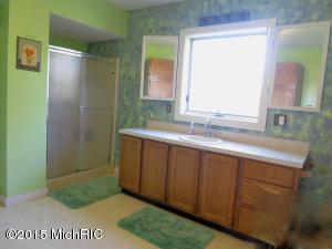9340 Cascade SE, Ada, MI 49301 photo 11
