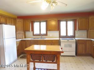 9340 Cascade SE, Ada, MI 49301 photo 2