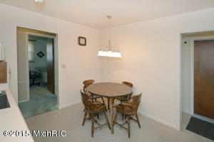 237 Devon, Parchment, MI 49004 photo 8