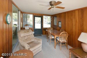 237 Devon, Parchment, MI 49004 photo 15