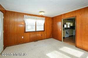 242 12th St, Plainwell, MI 49080 photo 6