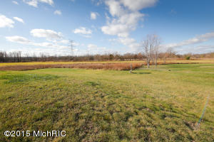 698 M-89, Plainwell, MI 49080 photo 6