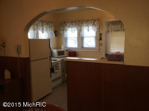 7 E Jefferson St, Hart, MI 49420 photo 4