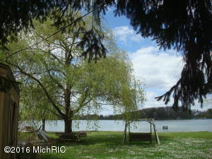2324 Cedar Dr, Reading, MI 49274 photo 2
