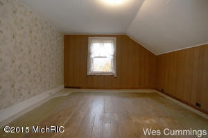 324 W State St, Belding, MI 48809 photo 21