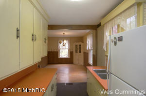 324 W State St, Belding, MI 48809 photo 10